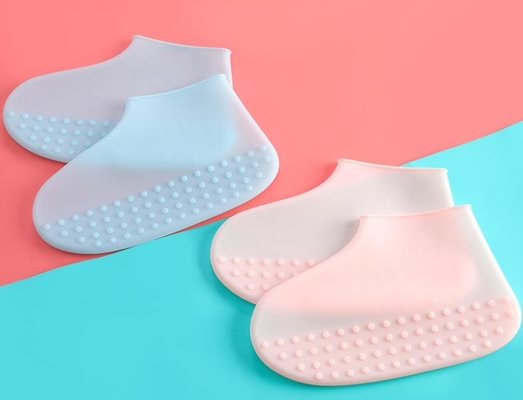 Mode-Entwurfs-Silikon-Schuh-Schutze für regnerische Tage mit 3 verschiedenen Größen